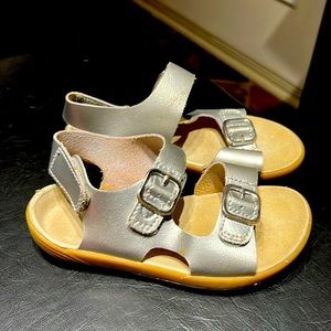 Merrell Sandals 9.5 Wide